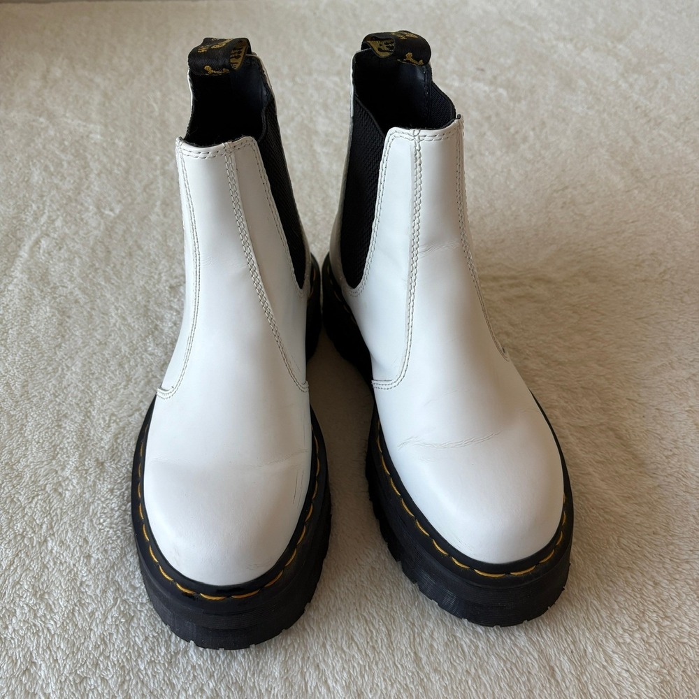 Dr Martens 2976 Quad Platform Chelsea Boots White Leather Size US 7‎ EU 39